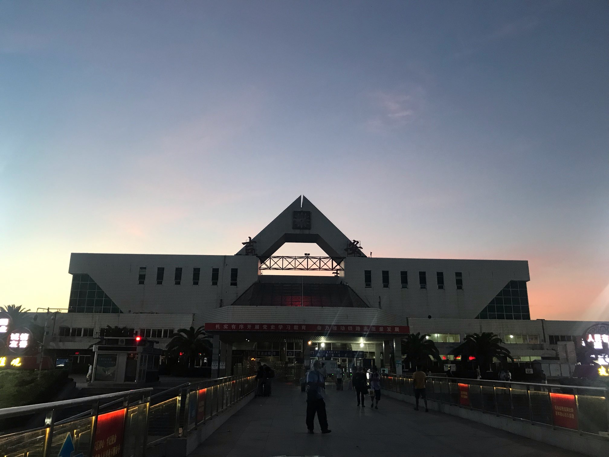 晨拍吉安火车站